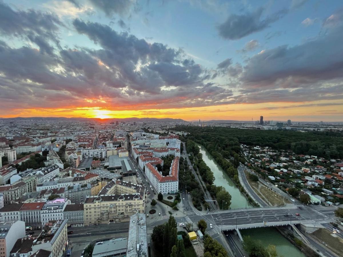 Triiiple Level 31 - Sonnenwohnen Apartment Mit Fantastischem Ausblick Und Parkplatz Wien Exteriör bild