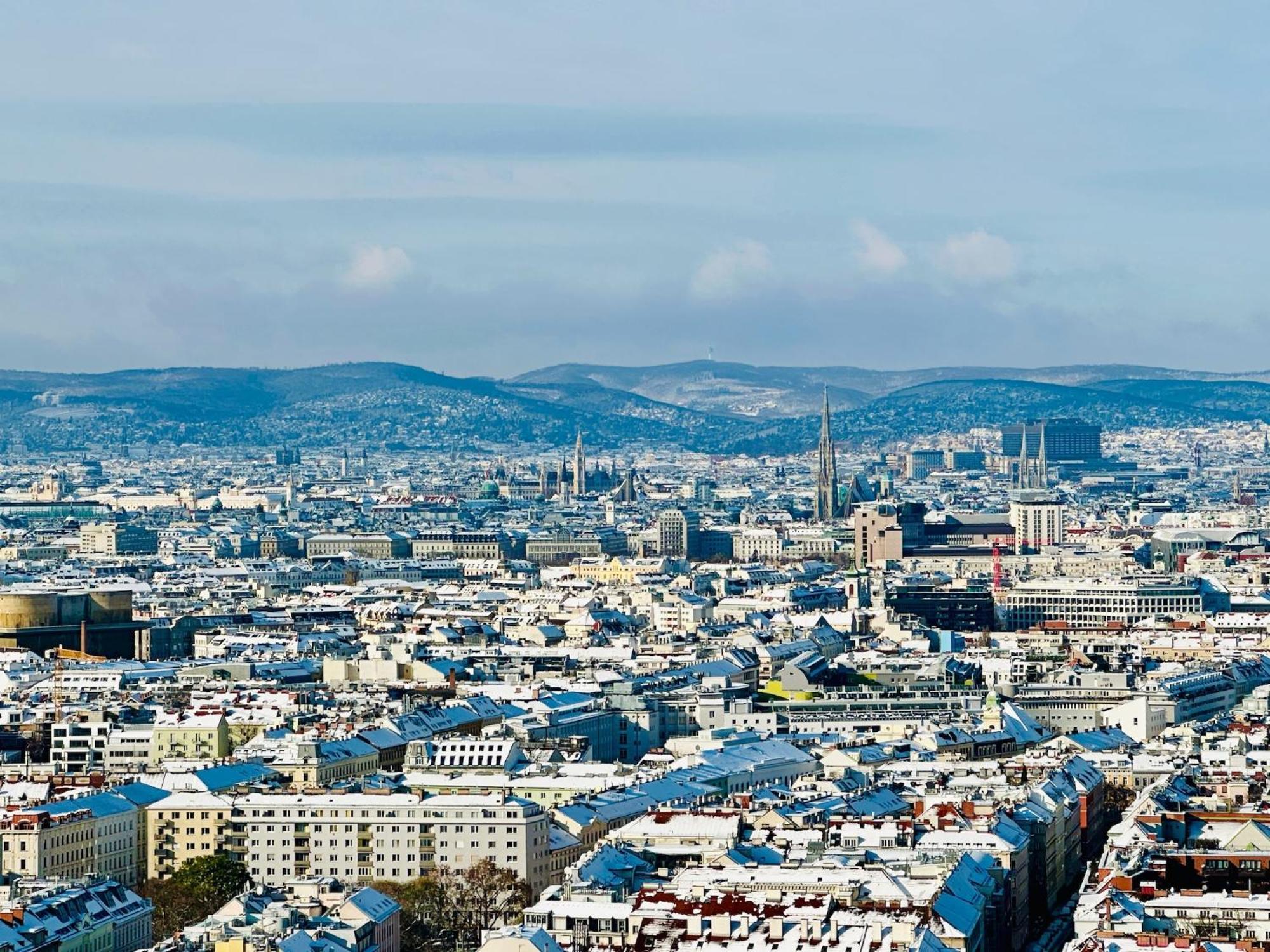 Triiiple Level 31 - Sonnenwohnen Apartment Mit Fantastischem Ausblick Und Parkplatz Wien Exteriör bild